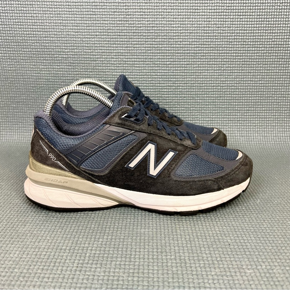 New Balance 990v5 Womens Athletic Running Shoes‎ Size 8 Navy Blue Suede W990NV5